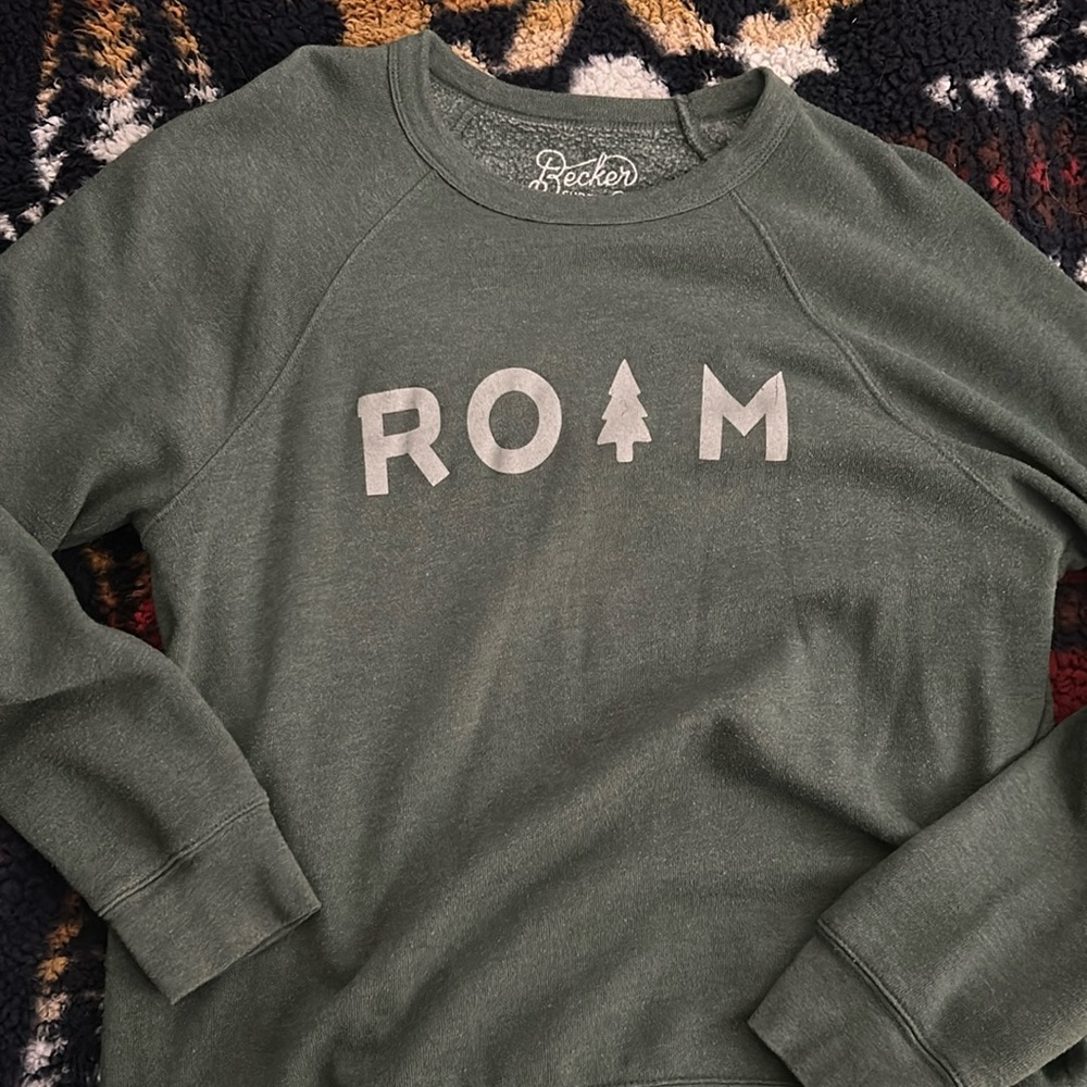 Becker Supply green pullover